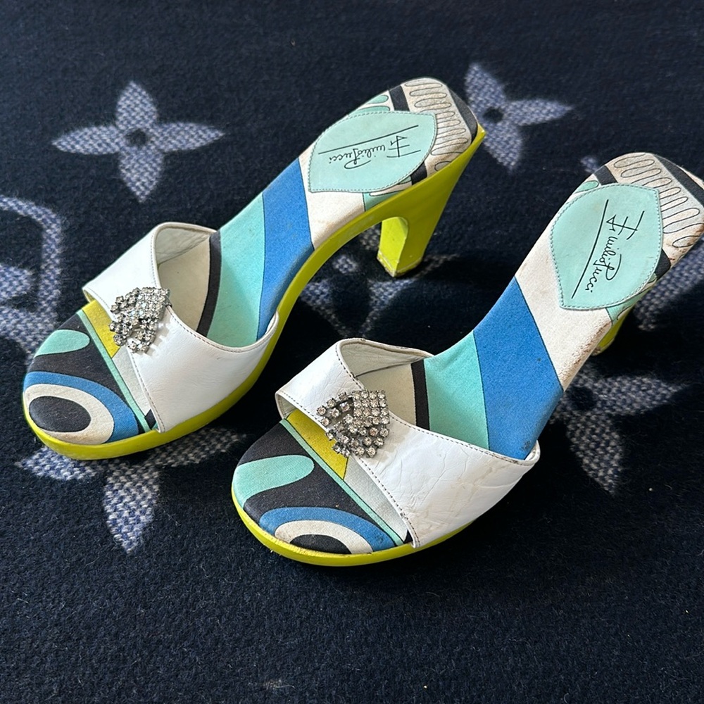 Emilio Pucci heels. Size 36 / 6.